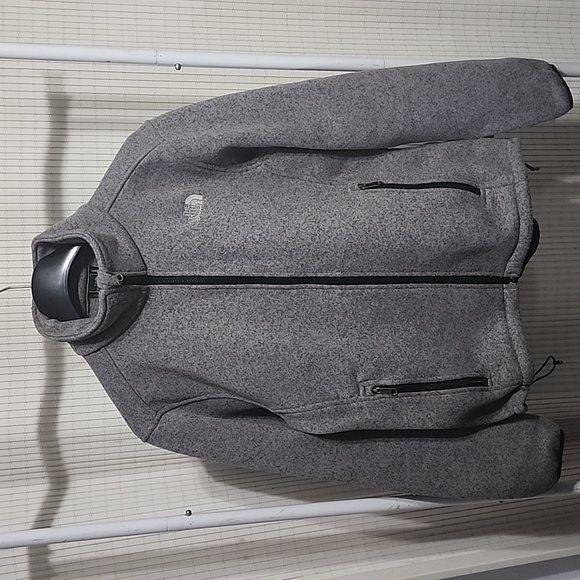The North Face Jackets & Blazers - THE North Face Women's Fleece Zip Up Jacket Size Medium.